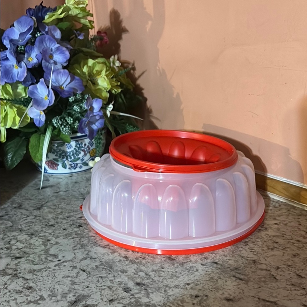 Red and White Non-Stick Bakeware Set